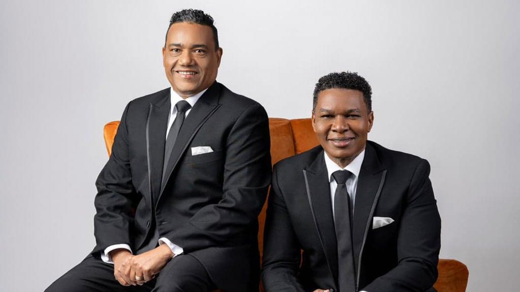 Raymond & Miguel "Los Lideres Del Humor" For Dominican Mothers Day